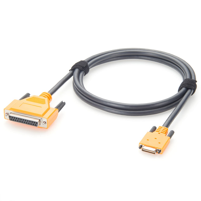 Cisco Smart Serial Cable 26-pin Male to DB25 Female CAB-SS-232FC